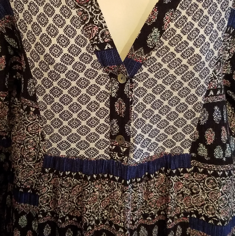 TUNIC  C28 - Picture 2 of 7